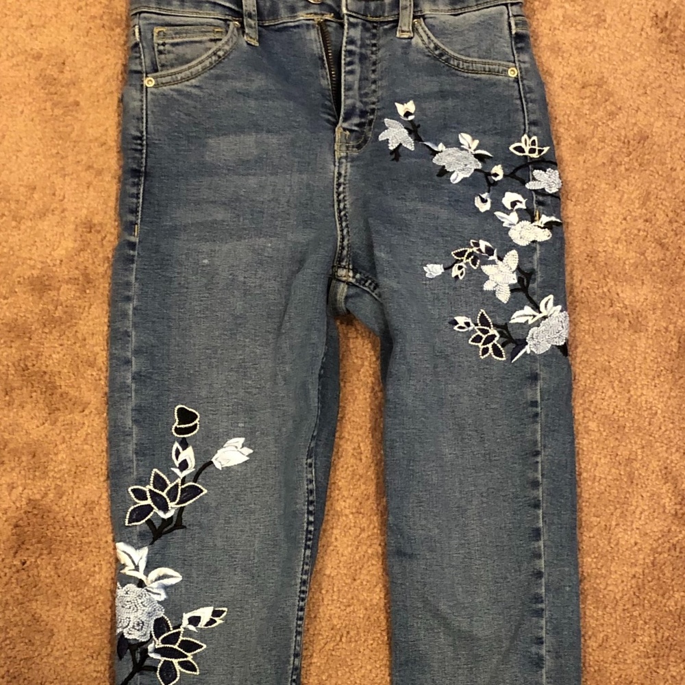 Topshop Moto Jamie Embroidered Jeans